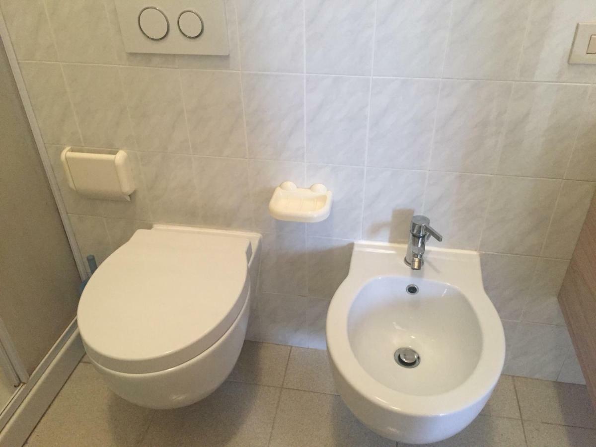 Casa Calmedia Apartment Боза Екстериор снимка